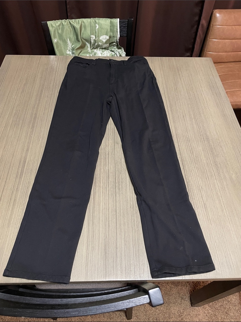 Gloria Vanderbilt Black Skinny Pants